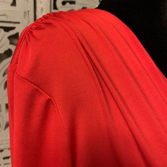 K JORDEN BRILLIANT RED ROUCHED & RUFFLED LONG SLEEVE STRETCHY MIDI DRESS - Picture 4 of 9